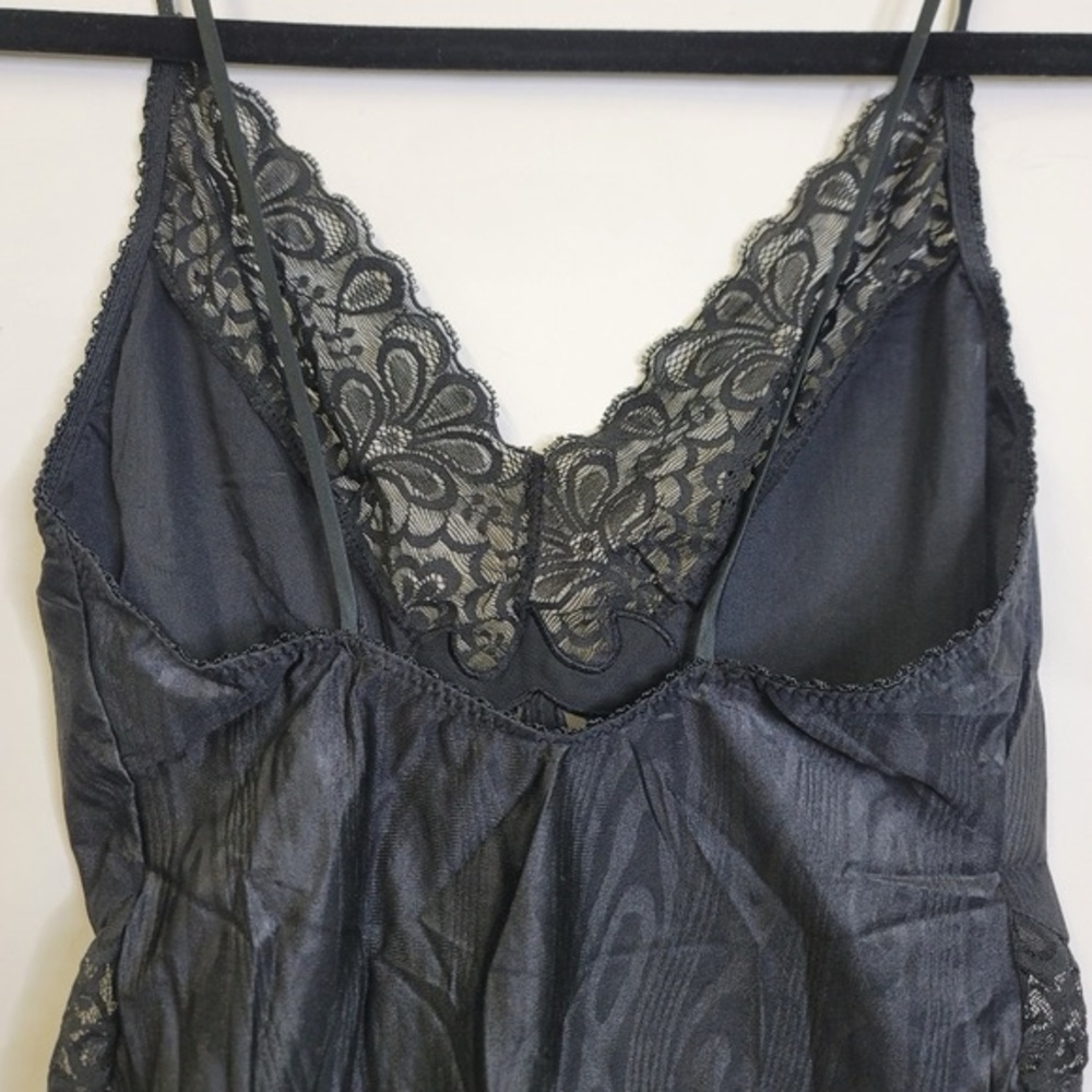 Natori Lingerie Lace body suit - Picture 6 of 7